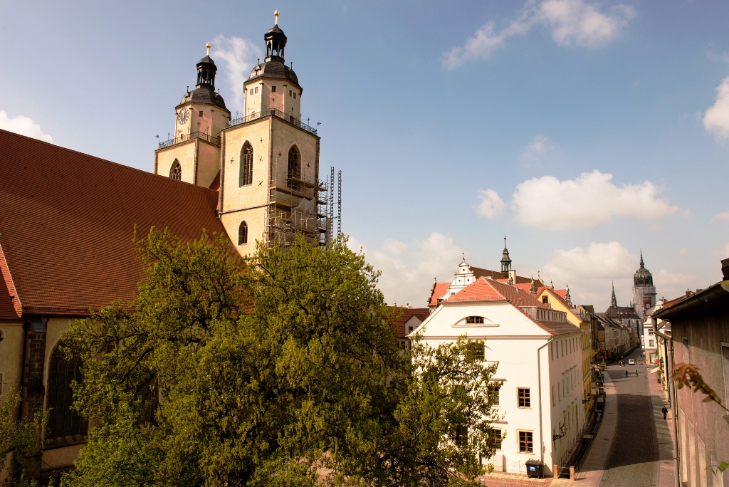 photo-12a-with-town-church-eml